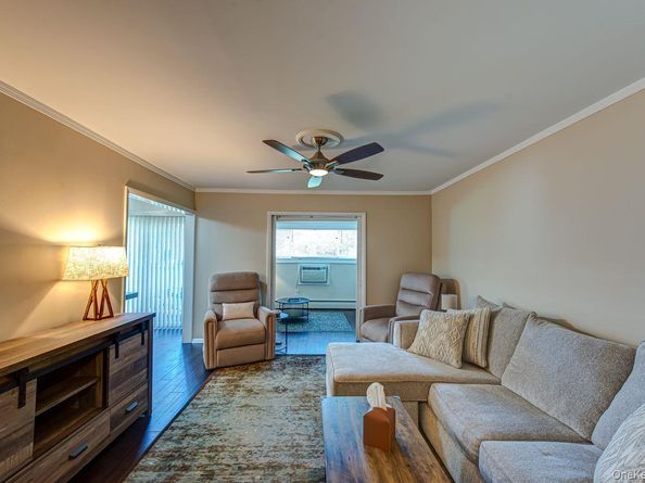 365 Route 111 A4, Smithtown NY 11787