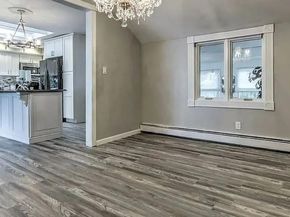 4 THOMAS Drive, North Babylon NY 11703