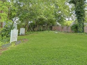 4 THOMAS Drive, North Babylon NY 11703