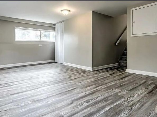 4 THOMAS Drive, North Babylon NY 11703