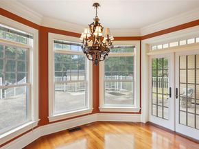 52 Brushy Neck Ln, Westhampton NY 11977