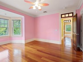 52 Brushy Neck Ln, Westhampton NY 11977