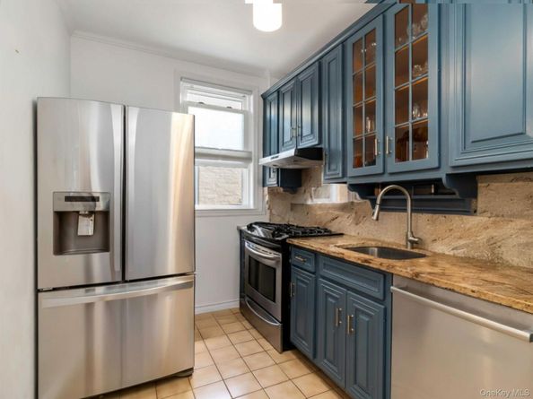 22-51 36 Street, Astoria NY 11105