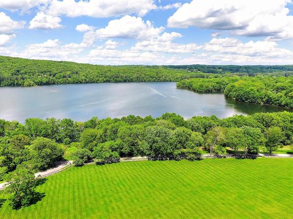 16 Wheeler Road, North Salem NY 10560