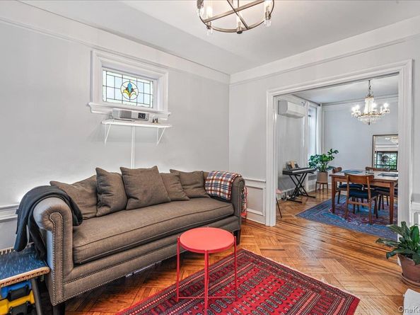 9204 Ridge Boulevard, Brooklyn NY 11209