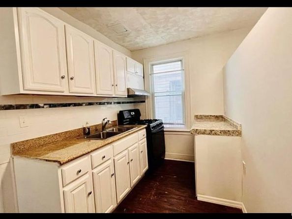 17508 93rd Avenue, Hollis NY 11433