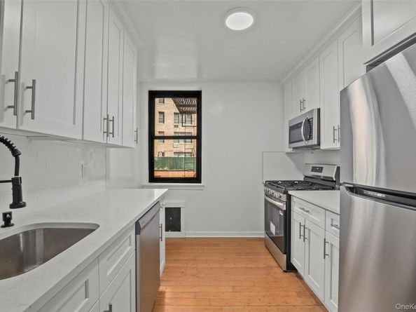 555 Bronx River Rd 1J, Yonkers NY 10704