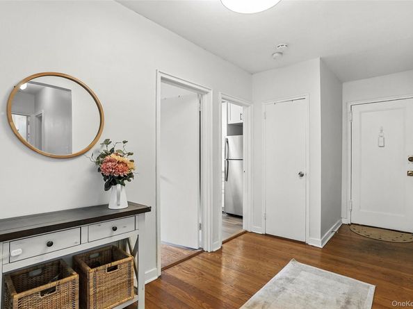 7 Rockledge Road 2B, Hartsdale NY 10530