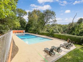 7 Rockledge Road 2B, Hartsdale NY 10530