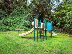 7 Rockledge Road 2B, Hartsdale NY 10530