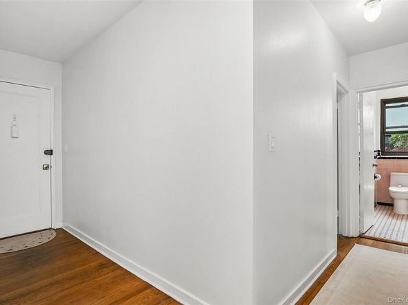 7 Rockledge Road 2B, Hartsdale NY 10530