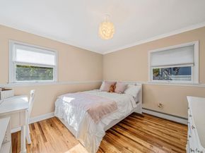 39 Robinhood Lane, East Setauket NY 11733