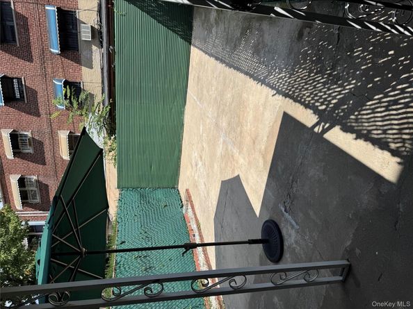 1254 Rosedale Avenue, Bronx NY 10472