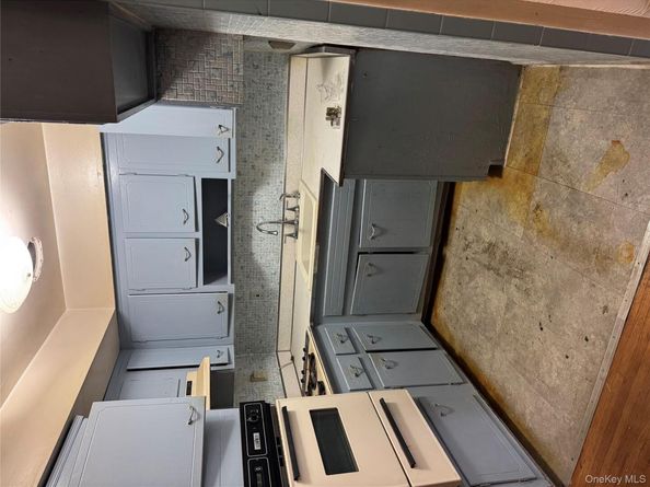 1254 Rosedale Avenue, Bronx NY 10472