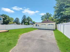 2780 Natta Boulevard, Bellmore NY 11710