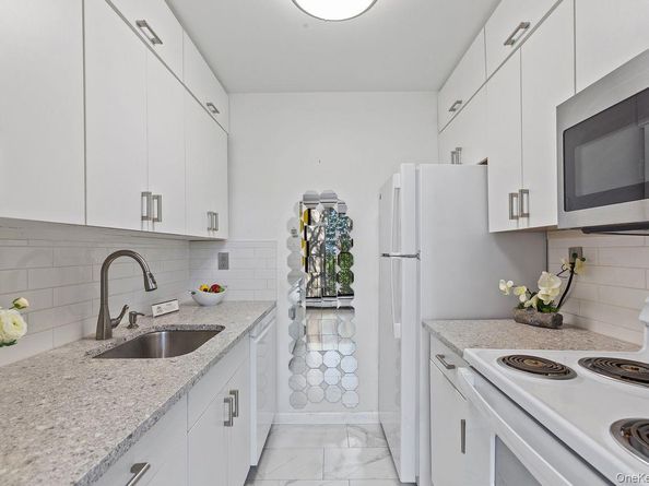 150 Overlook Avenue 3K, Peekskill NY 10566