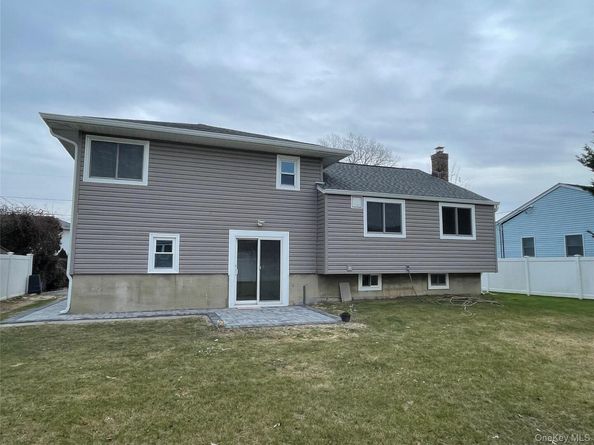 506 Dewitt Avenue, North Babylon NY 11703