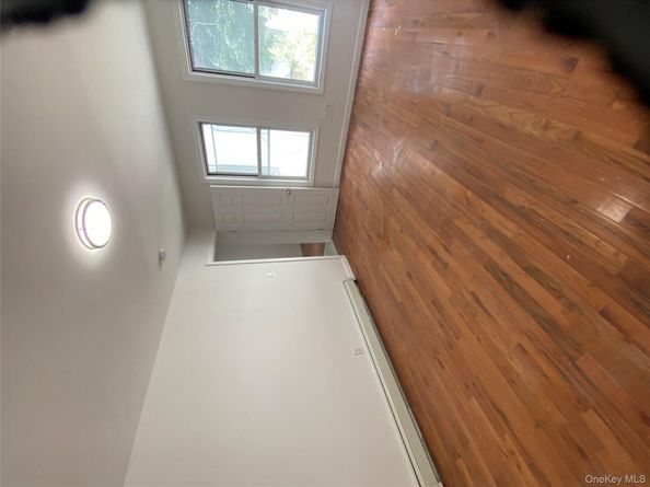 9114 110, Richmond Hill NY 11418