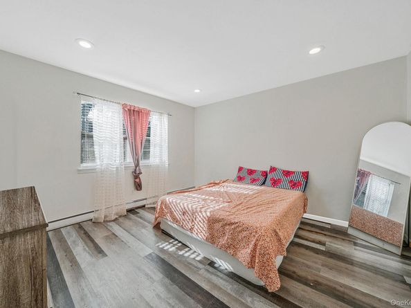 3 Embassy Road, Selden NY 11784