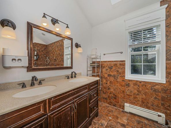 3 Embassy Road, Selden NY 11784