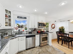 43 Layton Street, Freeport NY 11520