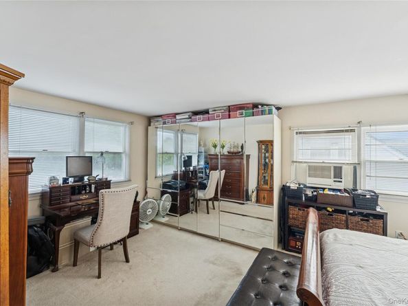 43 Layton Street, Freeport NY 11520