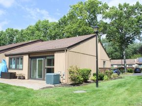 25 Strathmore Gate Drive, Stony Brook NY 11790