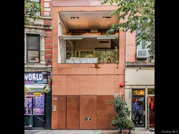 224 E 14th Street 1, New York (Manhattan) NY 10003