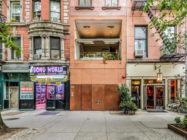 224 E 14th Street 1, New York (Manhattan) NY 10003