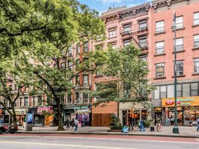 224 E 14th Street 1, New York (Manhattan) NY 10003