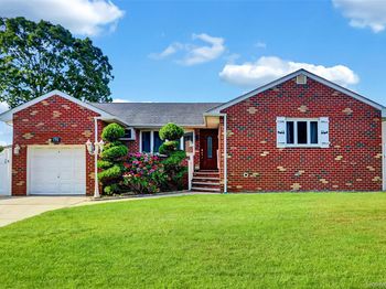 176 N Elm Street