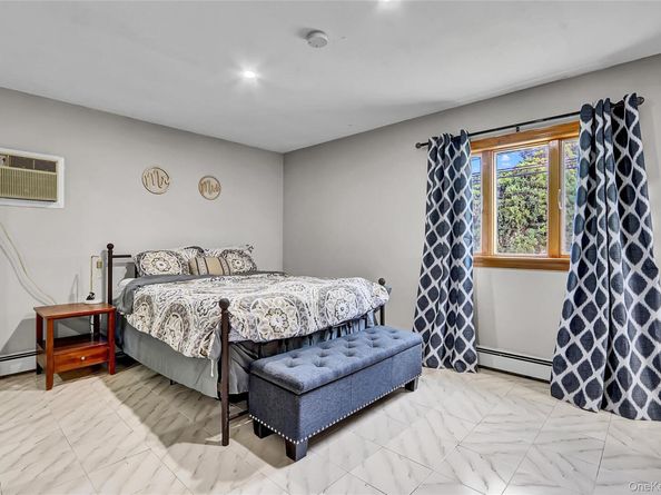 176 N Elm Street, Massapequa NY 11758