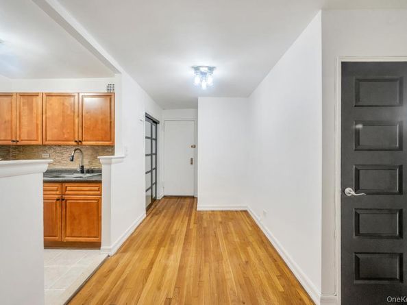 3123 Bailey Avenue 4A, Bronx NY 10463