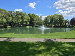 106 Cabot Court W 106, Saint James NY 11780