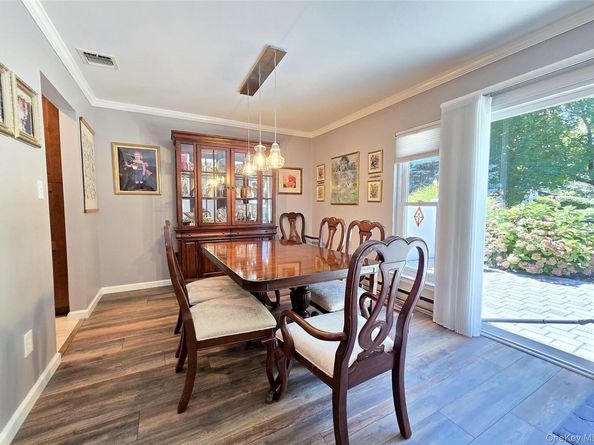 106 Cabot Court W 106, Saint James NY 11780