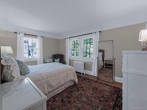 91 Chatham Place, West Hempstead NY 11552
