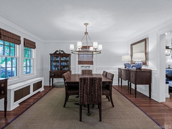 91 Chatham Place, West Hempstead NY 11552