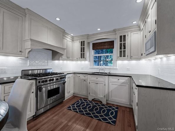 91 Chatham Place, West Hempstead NY 11552
