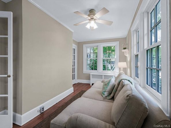 91 Chatham Place, West Hempstead NY 11552
