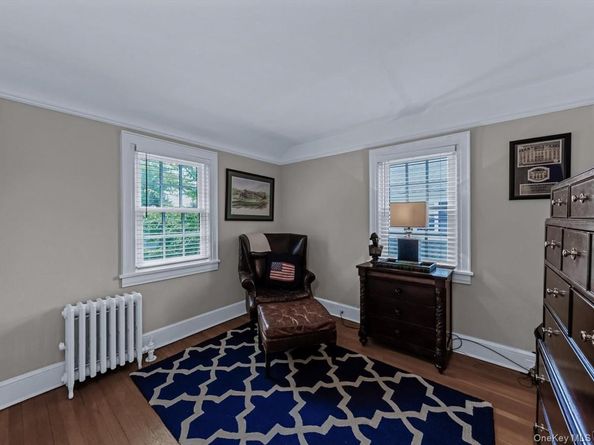 91 Chatham Place, West Hempstead NY 11552