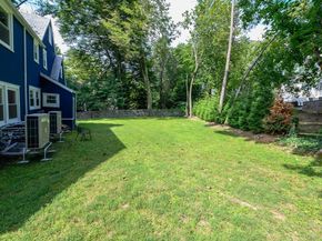 15 Ranger Place, New Rochelle NY 10804