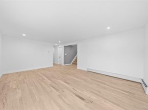 61 Lincoln Avenue, Deer Park NY 11729