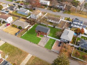 61 Lincoln Avenue, Deer Park NY 11729