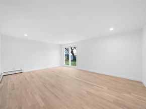 61 Lincoln Avenue, Deer Park NY 11729