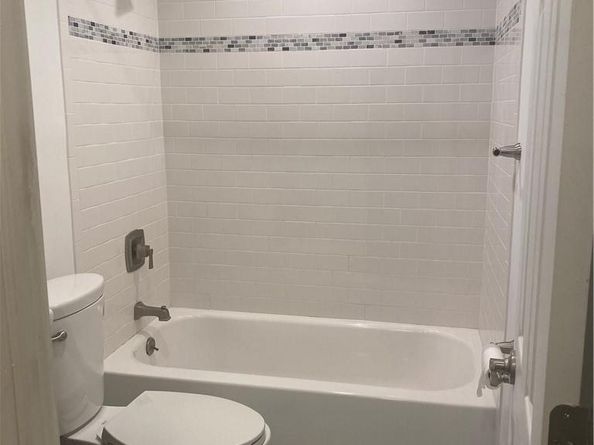 3 Laramie Court L3, Coram NY 11727