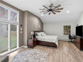 142 Landing Meadow Road, Smithtown NY 11787