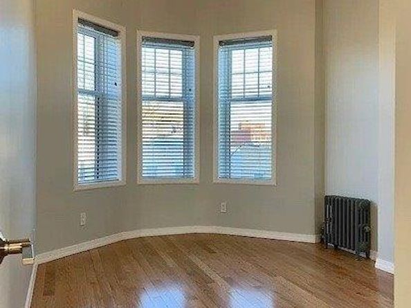 25-54 37 Street, Astoria NY 11103