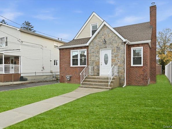 253 William Street, West Hempstead NY 11552