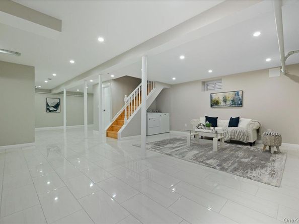 253 William Street, West Hempstead NY 11552