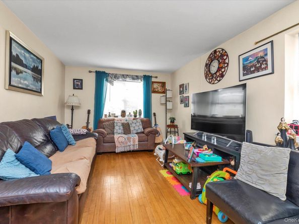 20-21 Parsons Boulevard, Whitestone NY 11357